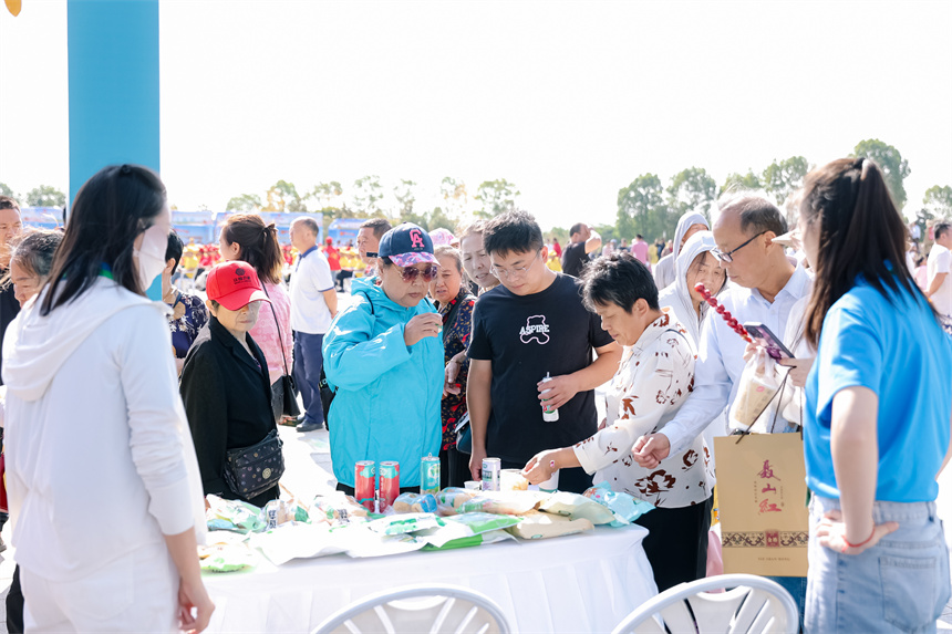 品鑒美食。湖北廣播電視臺(tái)壟上頻道供圖