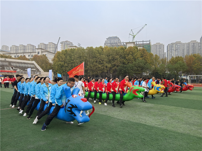 武漢東西湖：民企同心匯聚力量 趣味運動會展風(fēng)采【2】