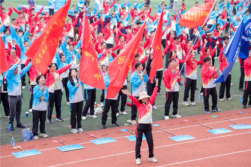 武漢東西湖：民企同心匯聚力量 趣味運(yùn)動(dòng)會(huì)展風(fēng)采【7】